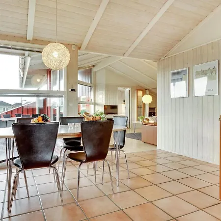 Holiday home Lien - 160m From The Sea In Nw Jutland By Interhome