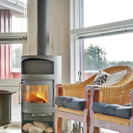 Lien - 160m From The Sea In Nw Jutland By Interhome Holiday home *