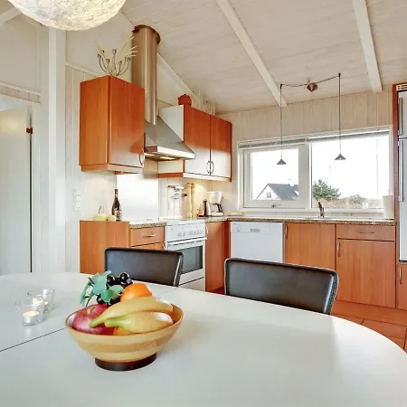 Holiday home Lien - 160m From The Sea In Nw Jutland By Interhome *