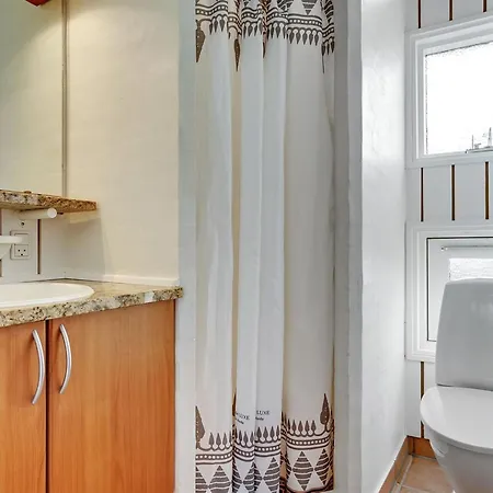 Lien - 160m From The Sea By Interhome
